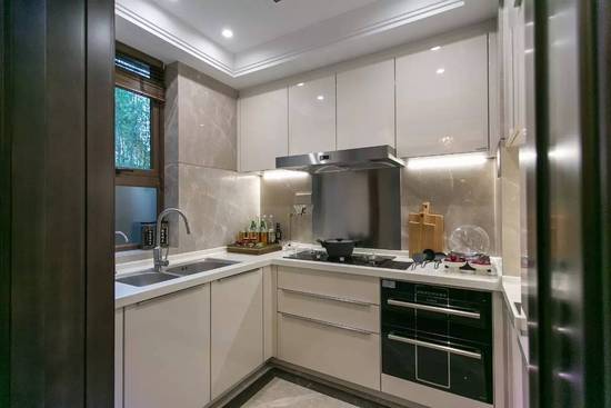 廣州天河金茂廣場